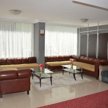 Bahceli Family Otel Antalya Exterior foto