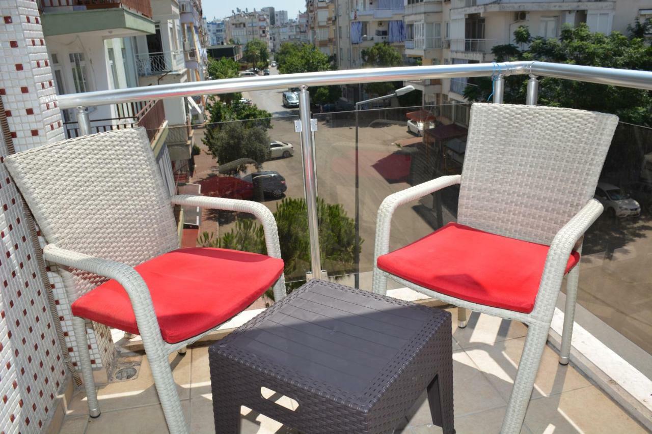 Bahceli Family Otel Antalya Exterior foto